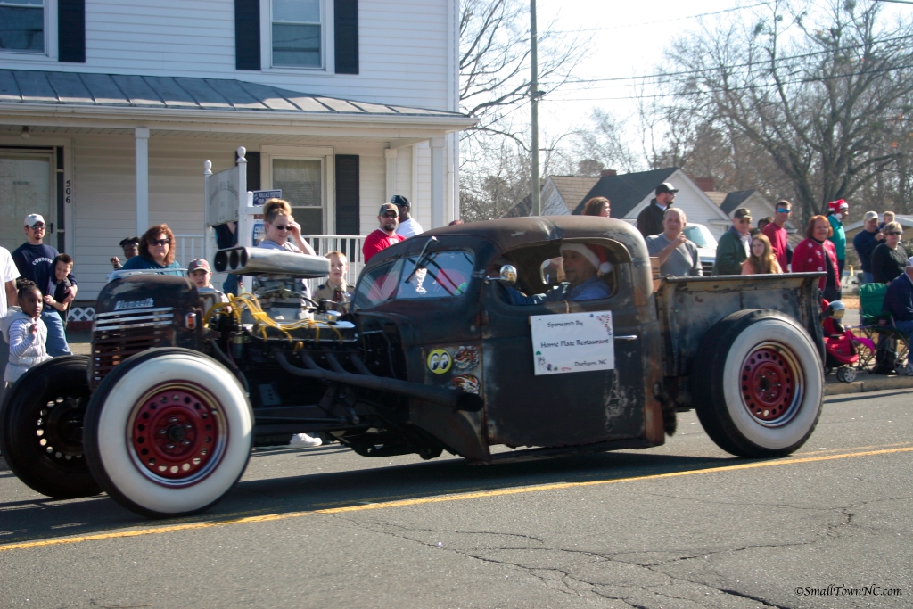 2012ChristmasParade_20 Small Town North Carolina